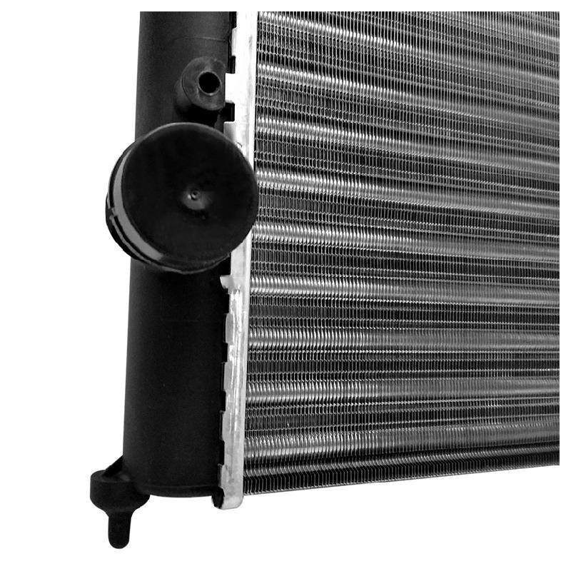 Radiador Volkswagen Derby L4 1.8L 1999-2003