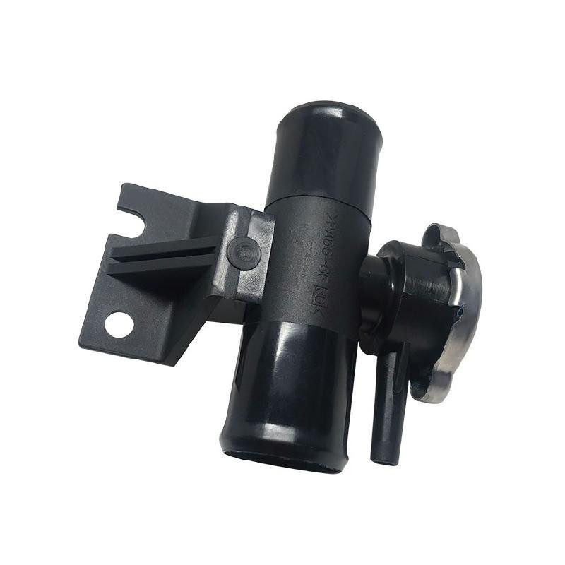 Toma De Agua Mitsubishi Lancer L4 2.0L 2009-2017