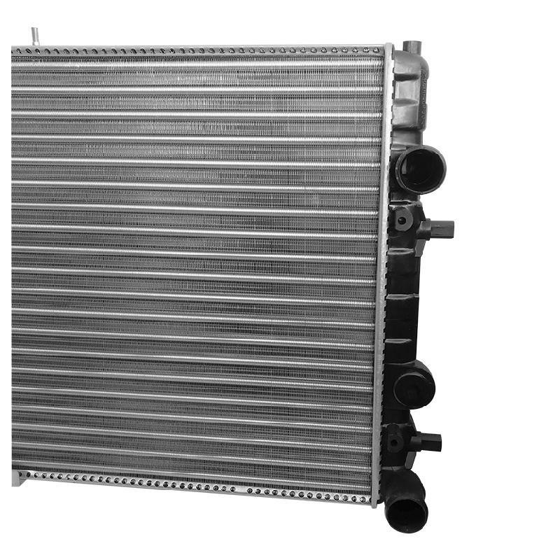 Radiador Seat Cordoba L4 1.6L 2001-2002