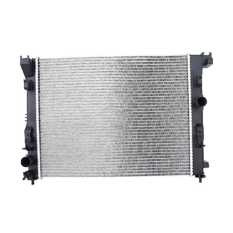 Radiador Nissan Versa L4 1.6L 2020-2023