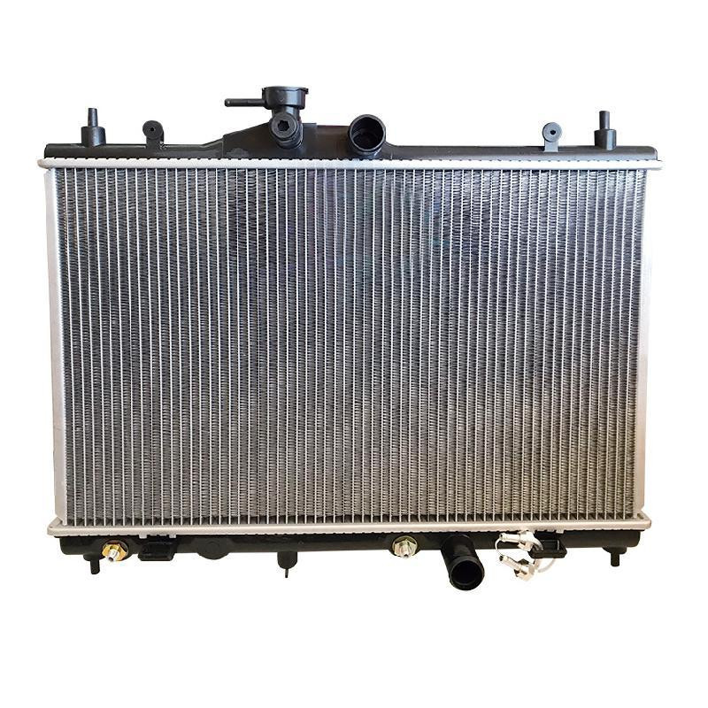 Radiador Nissan Tiida L4 1.8L 2007-2017