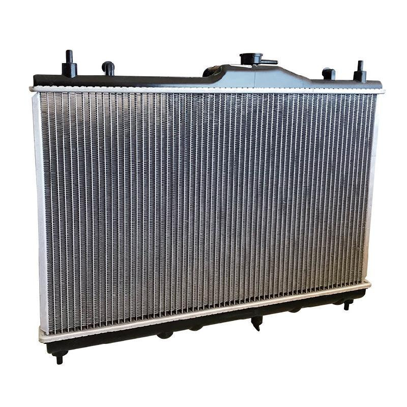 Radiador Nissan Tiida L4 1.8L 2007-2017