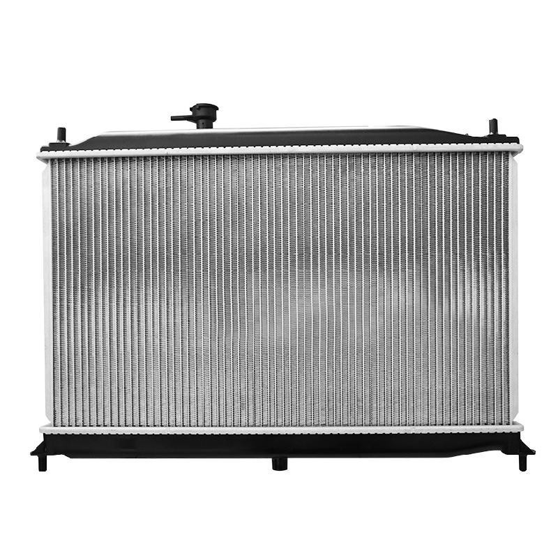 Radiador Dodge Attitude L4 1.4L 2006-2012