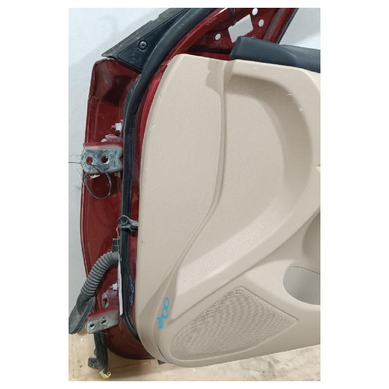 Puerta Delantera Derecha Nissan Maxima 2009 al 2014 (Usado)