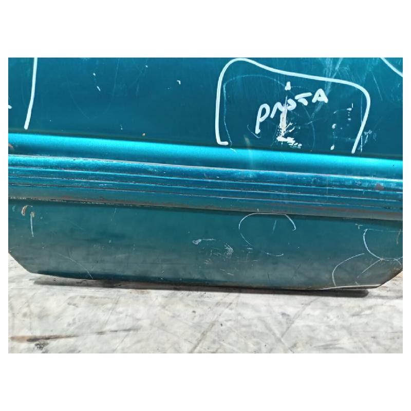 Puerta Trasera Izquierda Nissan Tsuru 1992 al 2017 (Usado)