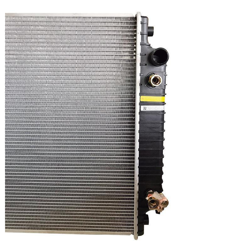 Radiador Ford Explorer V6 4.0L 2006