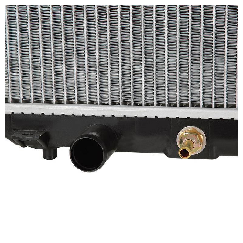 Radiador Toyota Sienna V6 3.0L 2001-2003