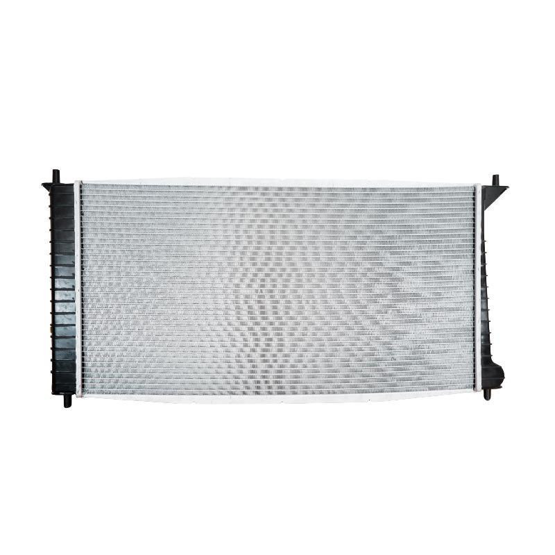 Radiador Ford Expedition V8 5.4L 2005-2006