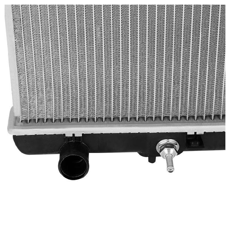 Radiador Nissan Pathfinder V6 3.5L 2001-2004