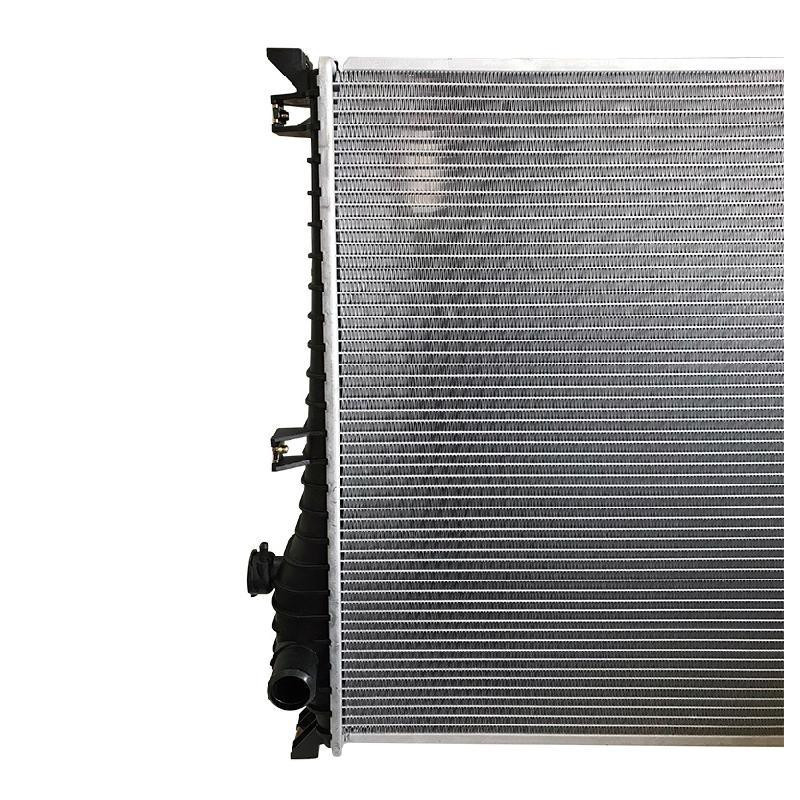 Radiador Ford Explorer V6 4.0L 2006