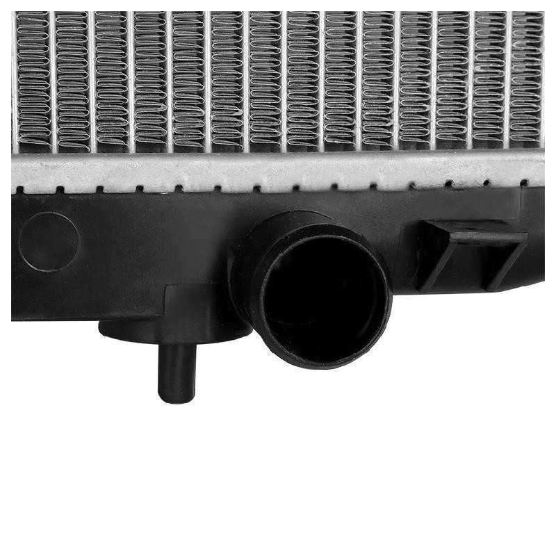 Radiador Nissan Np300 L4 2.4L 2009-2015