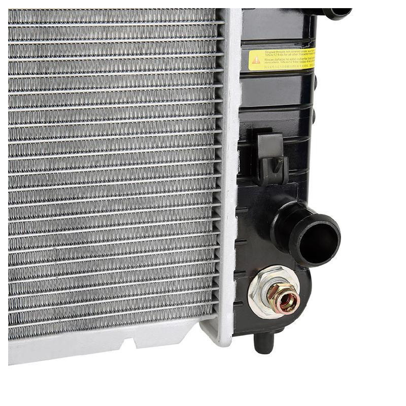 Radiador Chevrolet Malibu L4 2.4L 1997-1999