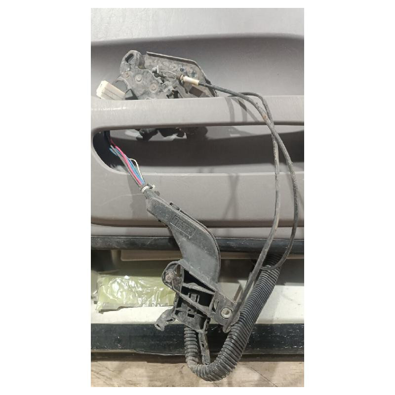 Puerta Toyota Sienna 2004 Al 2010