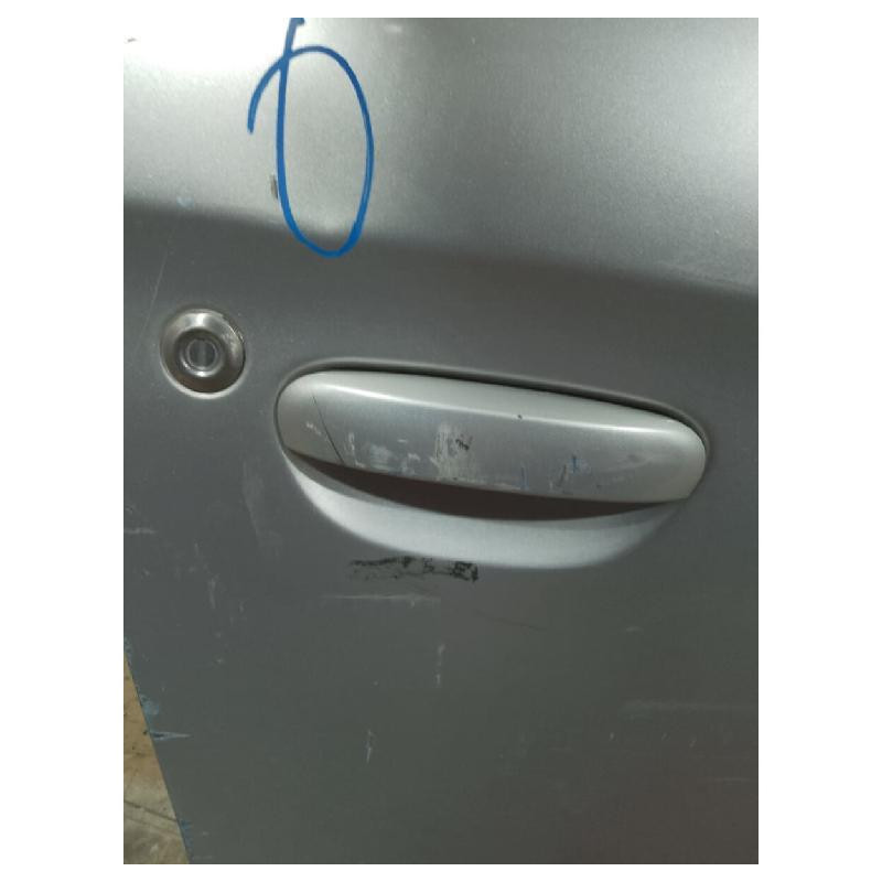 Puerta Dodege Attitude 2015 Al 2019