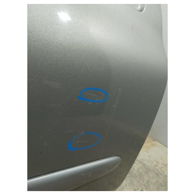 Puerta Nissan Platina 2002 Al 2010
