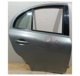 Puerta Nissan March 2011 Al 2019
