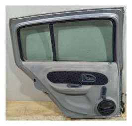 Puerta Nissan Platina 2002 Al 2010