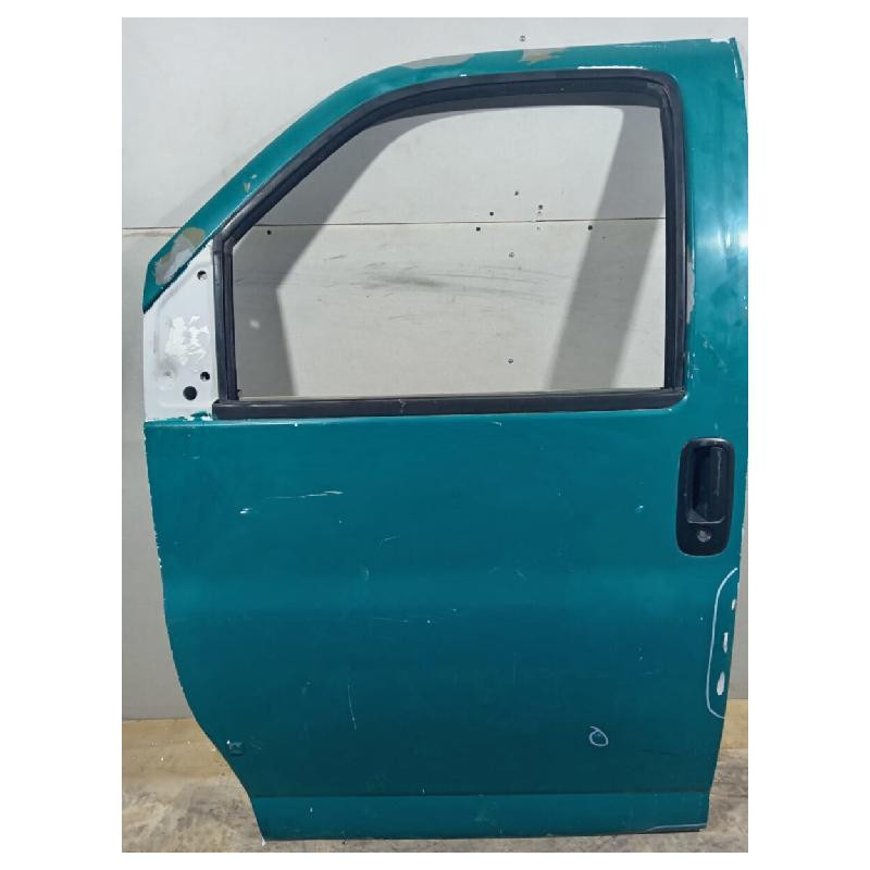 Puerta Chevrolet Xpress Van 2003 Al 2009