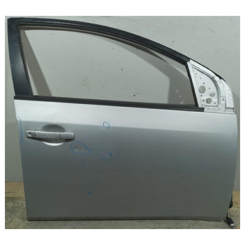 Puerta Nissan Sentra 2007 Al 2012
