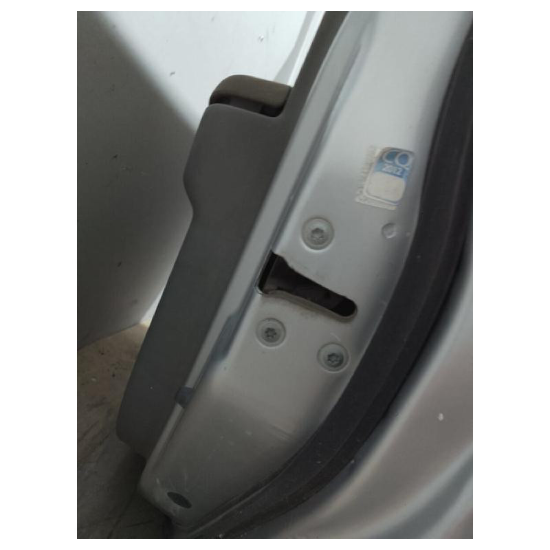 Puerta Nissan Sentra 2007 Al 2012