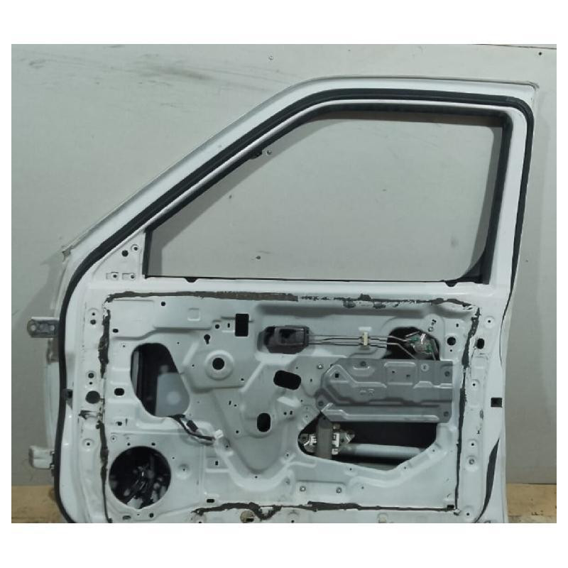 Puerta Nissan Np 300 2008 Al 2015