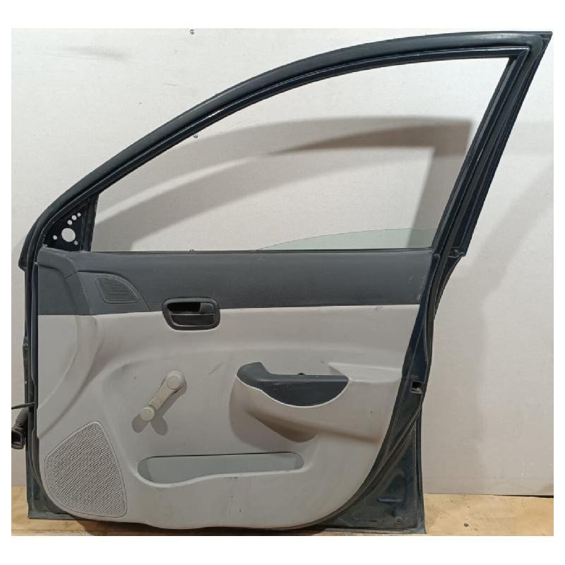 Puerta Dodge Attitude 2006 Al 2011