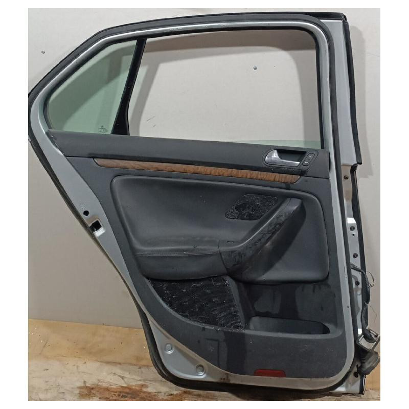 Puerta Volkswagen Bora 2005 Al 2010