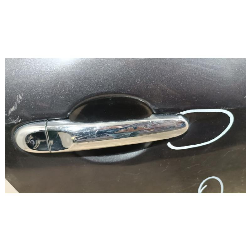 Puerta Nissan Versa 2012 Al 2019