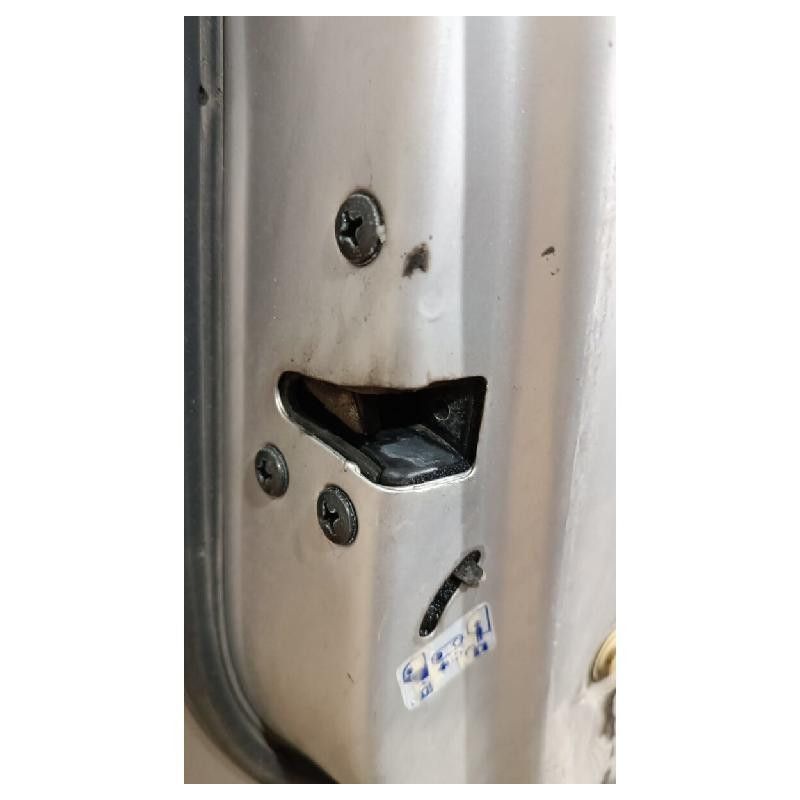 Puerta Dodge Atos 2005 Al 2011