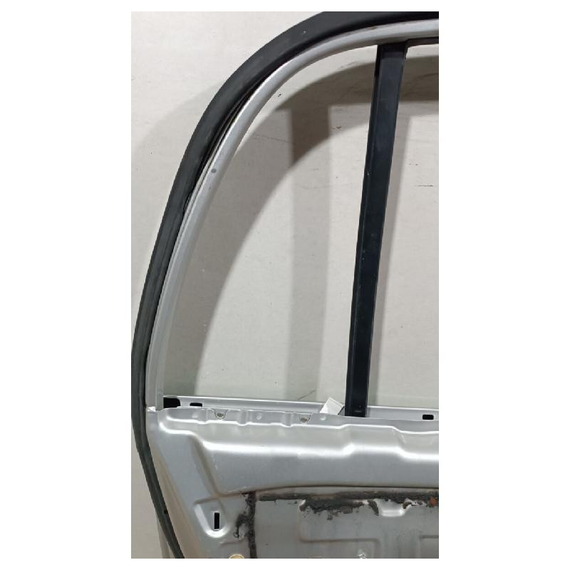 Puerta Dodge Atos 2005 Al 2011