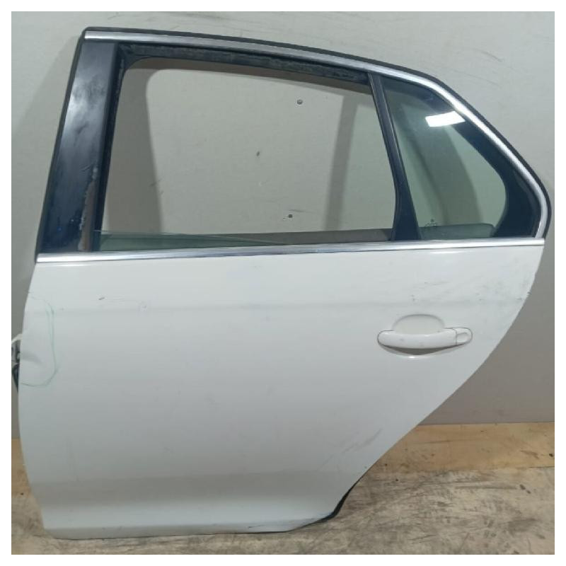 Puerta Volkswagen Bora 2005 Al 2010