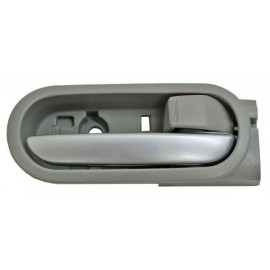 Manija int mazda 2 12-15/ usa 11-14 plastico gris/ plata del/ tras der