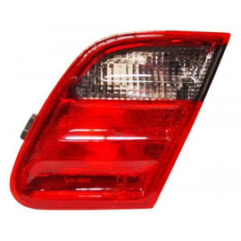 Calavera mbenz clase e 99-01 rojo/oscura int s/arnes depo2 der